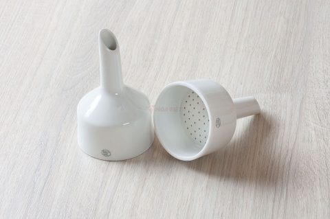 Phễu sứ Buechner Jipo 70ml Phễu sứ Buechner Jipo 70ml
